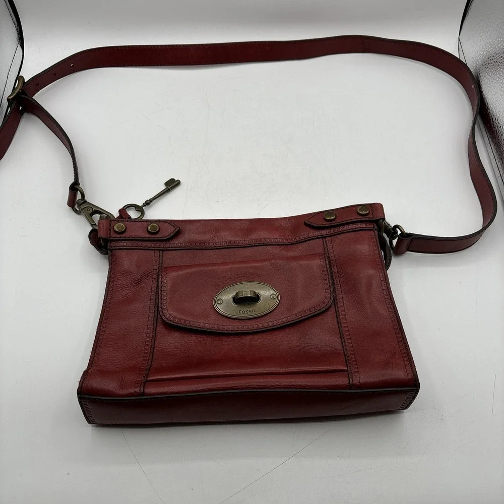 Fossil Maddox Leather Crossbody Bag Purse 90's‎ Y2K Zipper Turn Lock Key Vintage